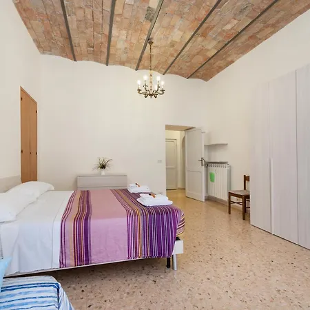 Casa Vacanze Riccardo *